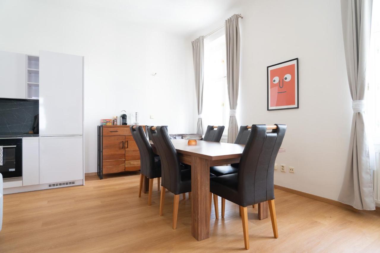 The Dante Prague - Family And Friends Apartments Exterior photo