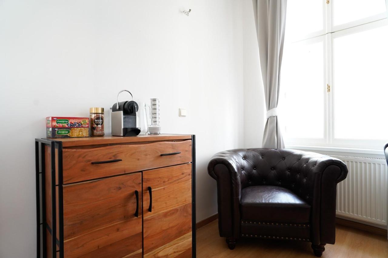 The Dante Prague - Family And Friends Apartments Exterior photo